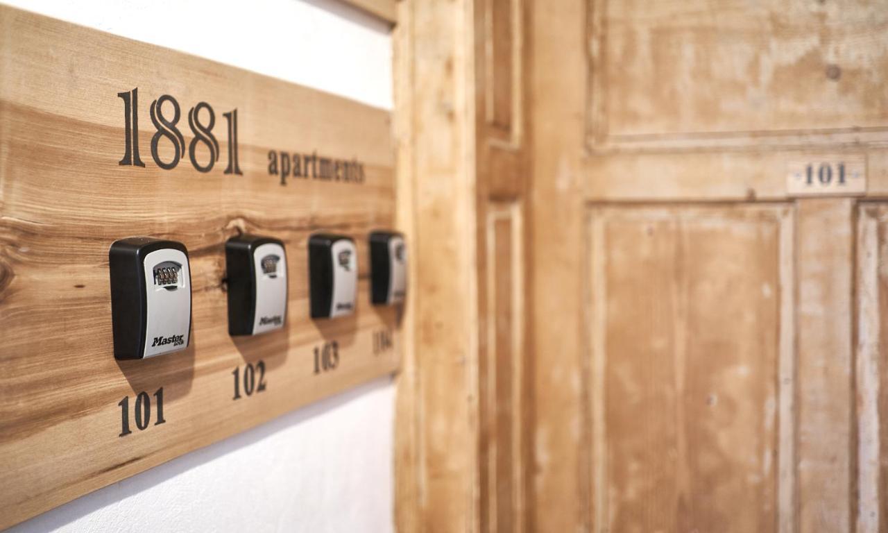 1881 Brasov Old Town Apartments Luaran gambar